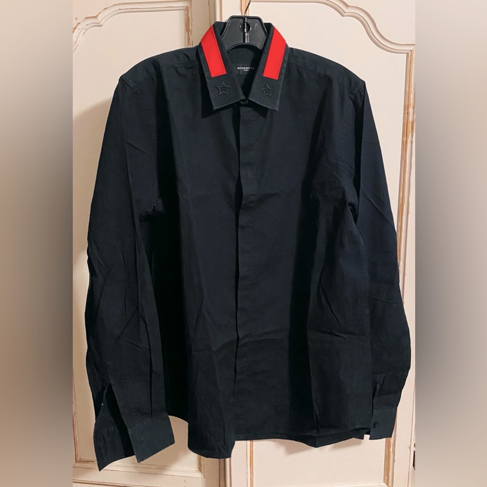 Vintage Givenchy Men’s button shirt